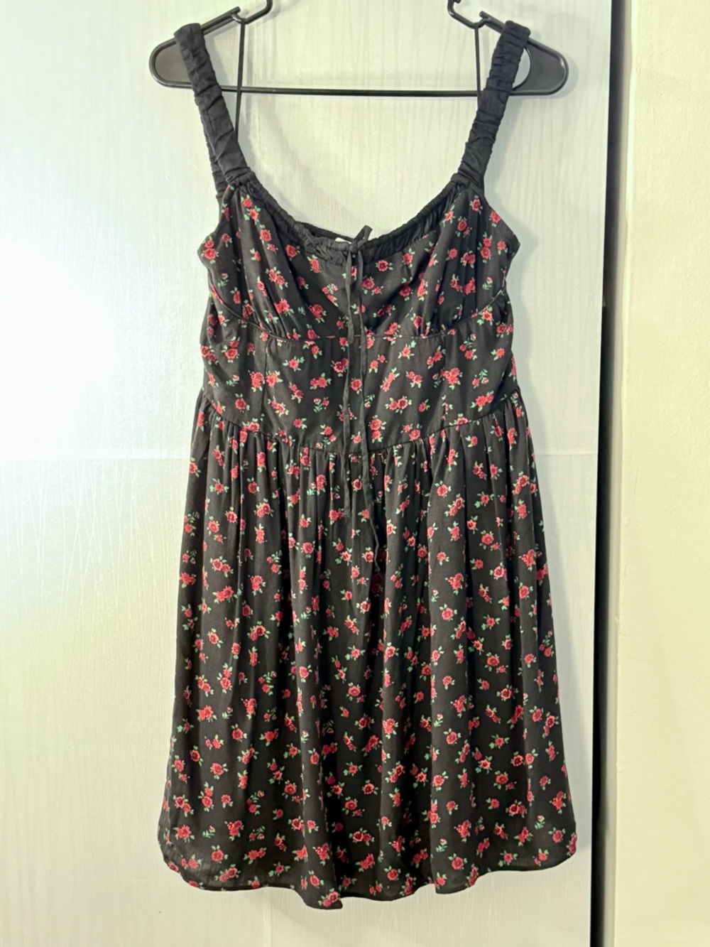 Aeropostale Black Mini Dress with Red Floral Print - Picture 2 of 9